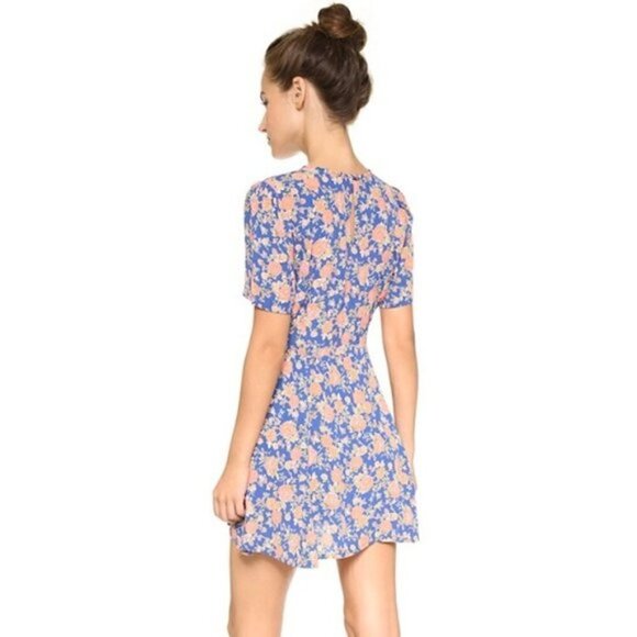 Revolve Tularosa Dress XS Iris Floral Fit Flare Spring Vacation Trip Party Vaca - Picture 14 of 15